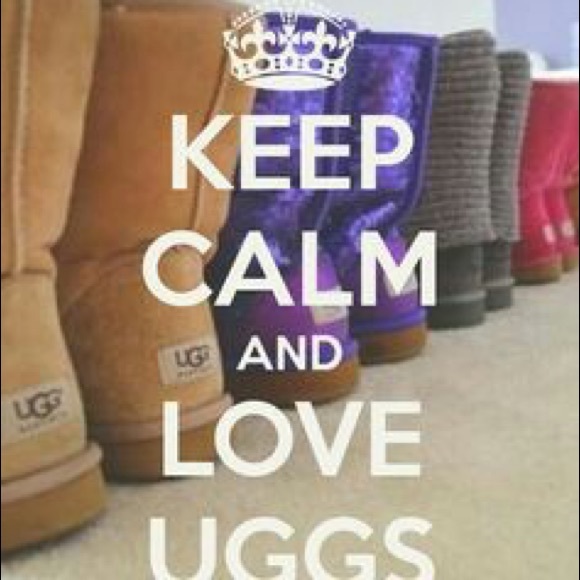 Ugg Australia Classic Short Sparkles Sequin Boot. - Picture 2 of 7